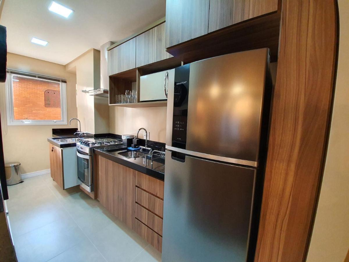 Apto Luxo 250m R. Coberta | 2 | Mobiliado Apartamento Gramado